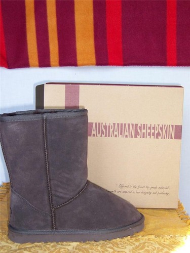 Australian Sheepskin BOOTS Snow WINTER Womens 7 Juniors BROWN Lamo NIB $125 - Picture 2 of 4