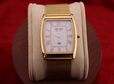 Vintage Men Seiko quartz Barrel-Tank White Dial , Golden Mesh band Watch