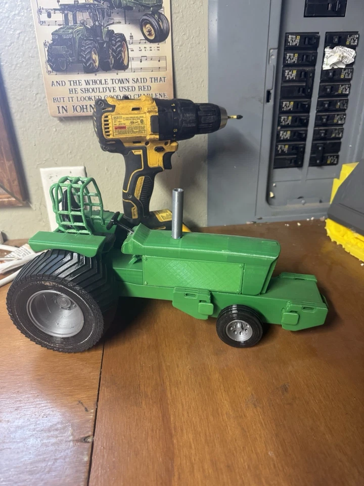 1/16th Pulling tractor - New Generation Green - Image 3 of 4