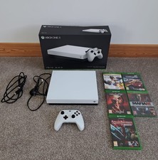 Xbox One X Special Edition Robot White Console 1TB.