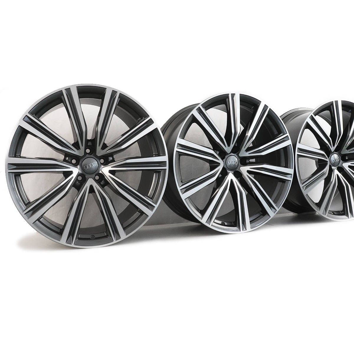 Genuine Audi Q8 SQ8 21 Alloy Wheels 4M8601025G