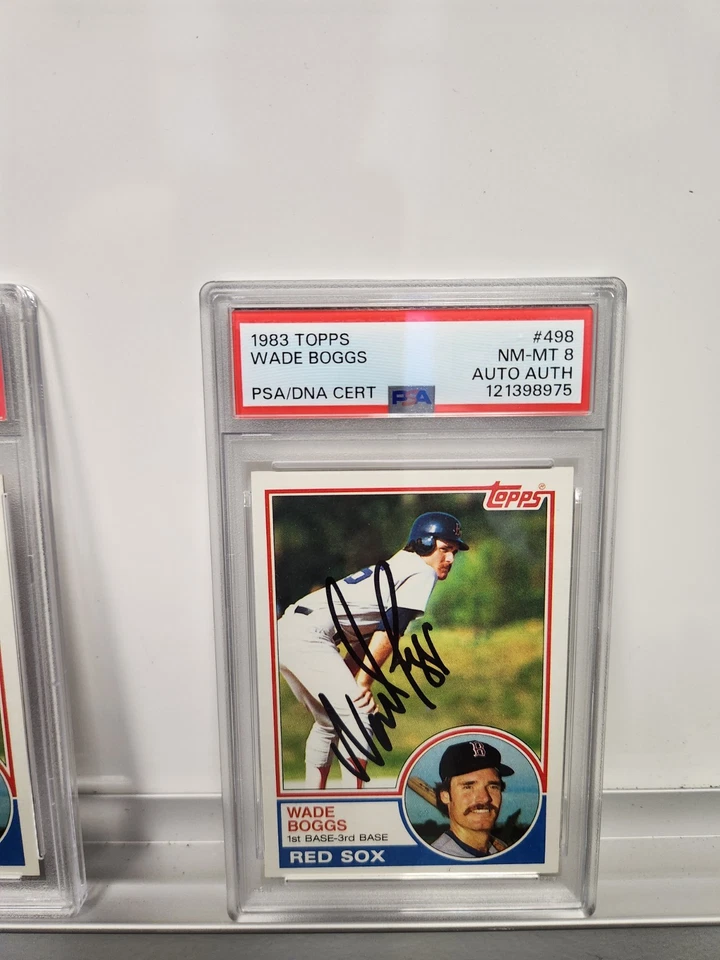 Topps Wade Boggs #498 1983 PSA 8 con automático auténtico Foto 3 de 4