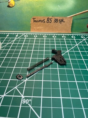 Taurus 85 38spl, Hammer, Maine spring Center pin, bushing.