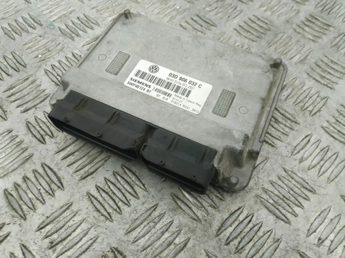 VW POLO 9N Motorsteuergerät ECU 03D906032C 1.20 Petrol 40kw 2005 14855928