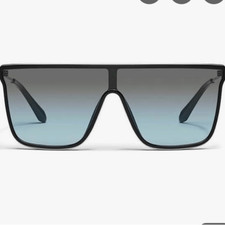 NEW quay Nightfall READ Stylish Black and Blue Sunglasses