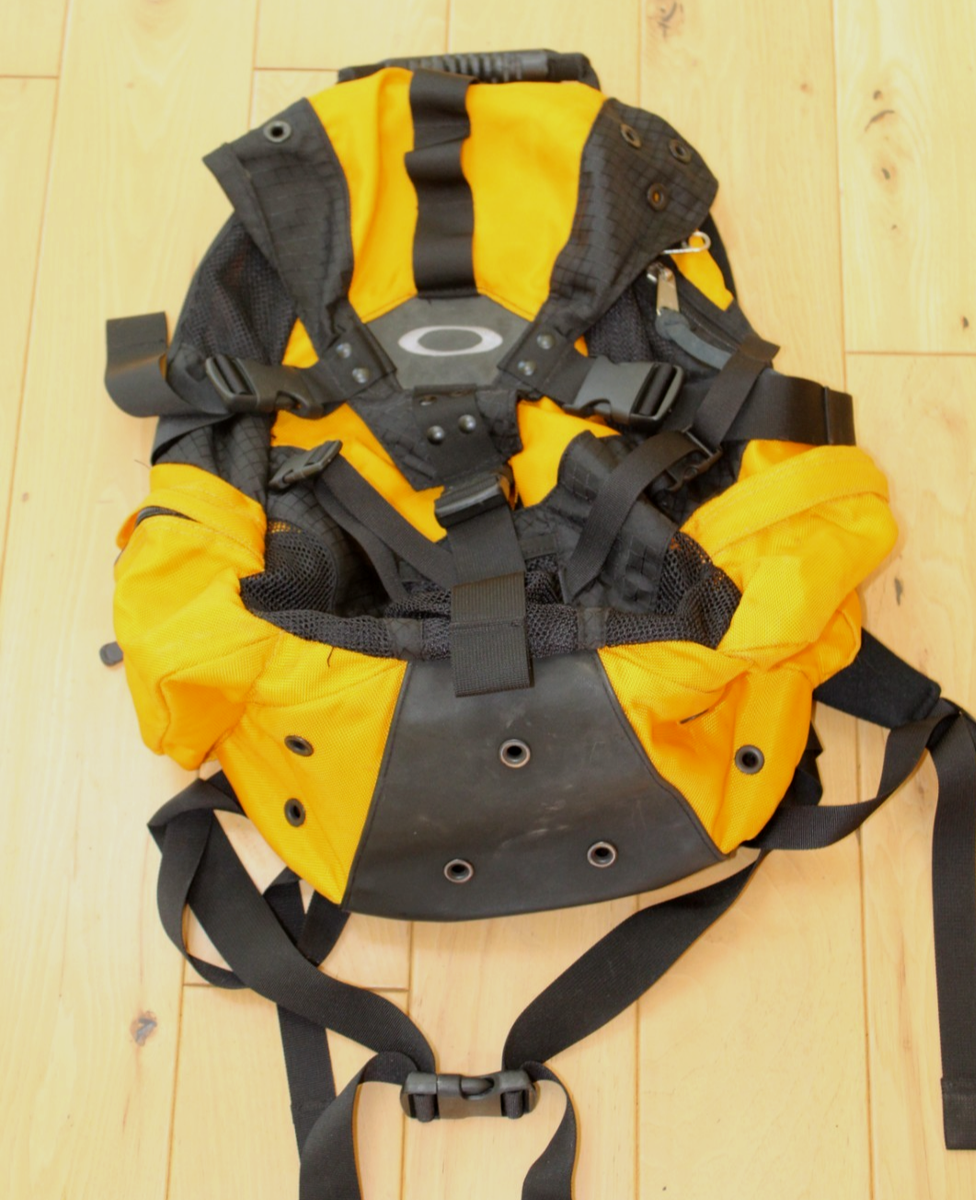 OAKLEY TACTICAL ICON 1.0 VTG Y2K 1990'S BACKPACK YELLOW BLACK NICE