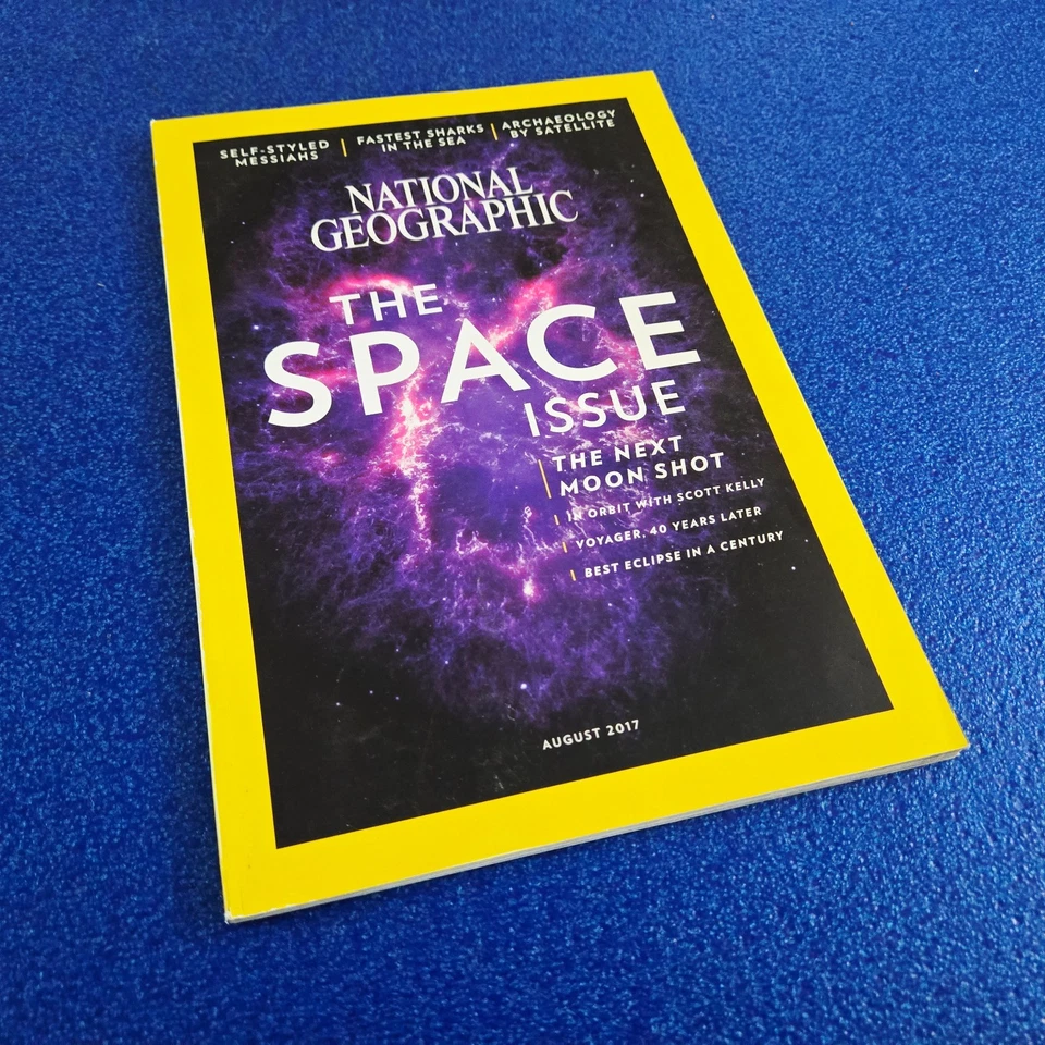 MAGNIFICENT FACTS ABOUT OUTER SPACE AUGUST 2017 NATIONAL GEOGRAPHIC MAGAZINE - Image 4 of 4