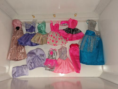 Vintage 1990s Lot Barbie Doll Clothes, Outfits, Cute Party Dresses, Mini, Prom - Picture 1 of 17