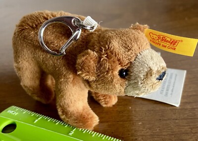Steiff stuffed keychain clip Standing Grizzly bear Cub Ean 112065 Tagged CUTE