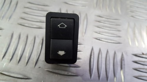 8368974 Fensterheber schalter  BMW 5-Series DE337972-15