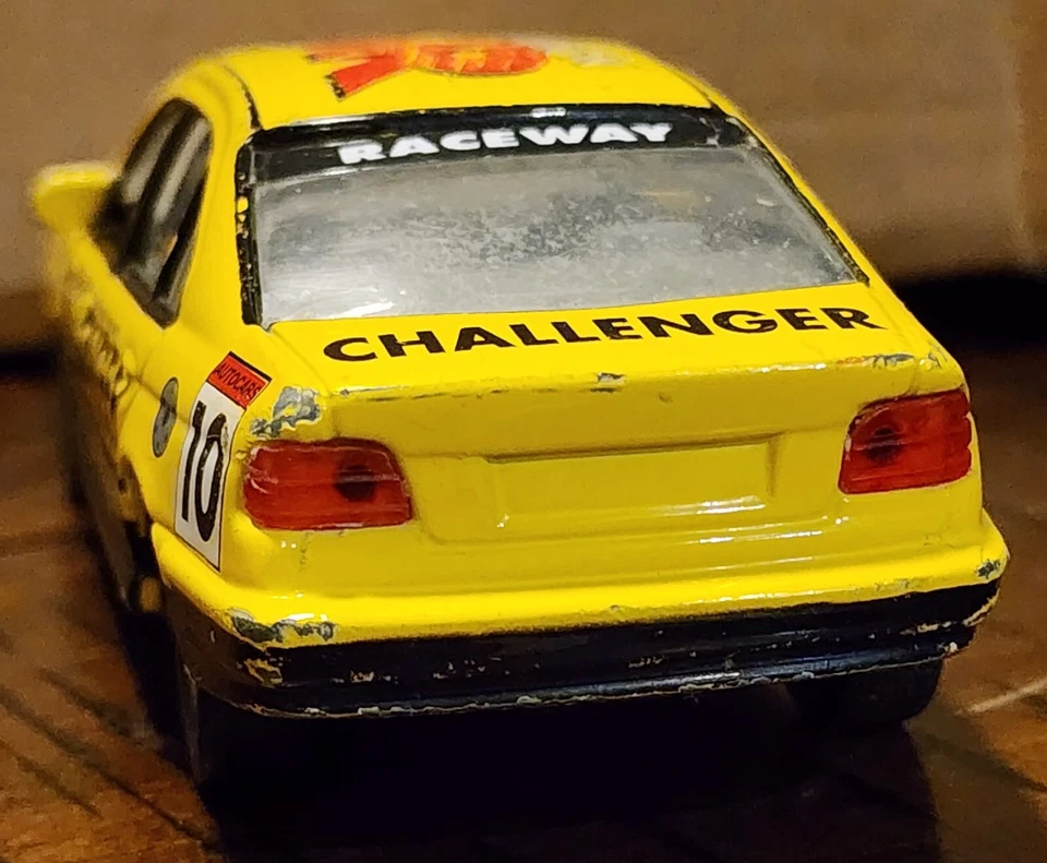 Real Toy Dodge Challenger Yellow  Diecast Model - Image 2 of 4