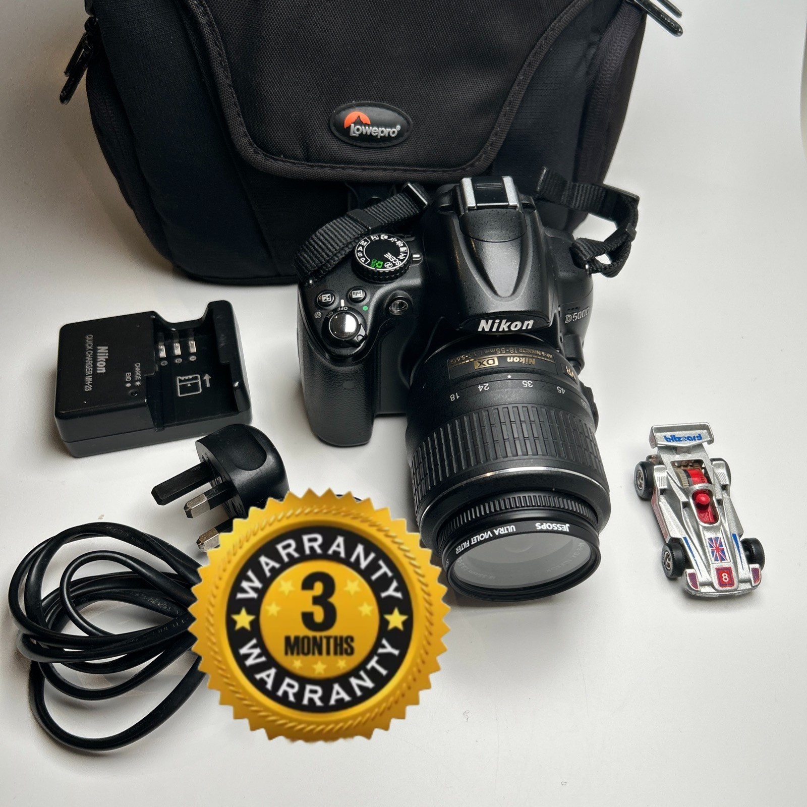Nikon D5000 12.3MP DSLR Camera + 18-55mm Lens Kit | Good Con | Shutter C. 26 %.
