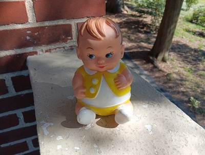 VINTAGE UNEEDA DOLL CO PLUM PEES SQUEAKY DOLL RUBBER SQUEAK TOY
