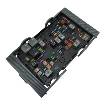 2010-2014 Cadillac Chevrolet GMC AWD Fuse Box Relay Junction Block 22798217 OEM