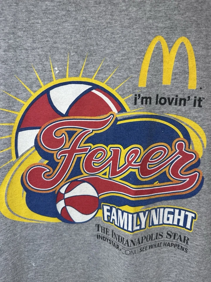 Camiseta De Colección Indiana Fever McDonald’s Family Night Talla Pequeña Y2K Indy Star Foto 3 de 4