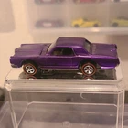 Hot Wheels Lincoln Continental Mark III Purple 1968 Opening Hood 1:64