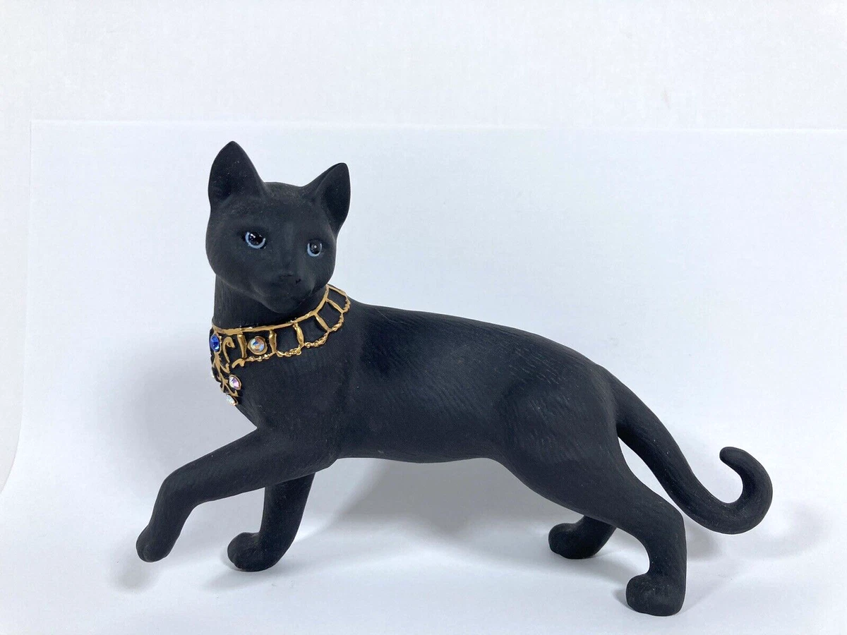 Black panther collar for cats 2025