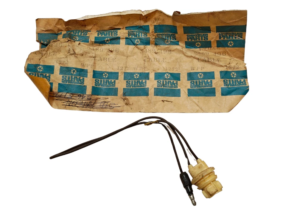 1971-1977 Dodge Truck B100 B200 B300 Side Marker Lamp Socket & Cable 3489496 NOS - Image 2 of 4