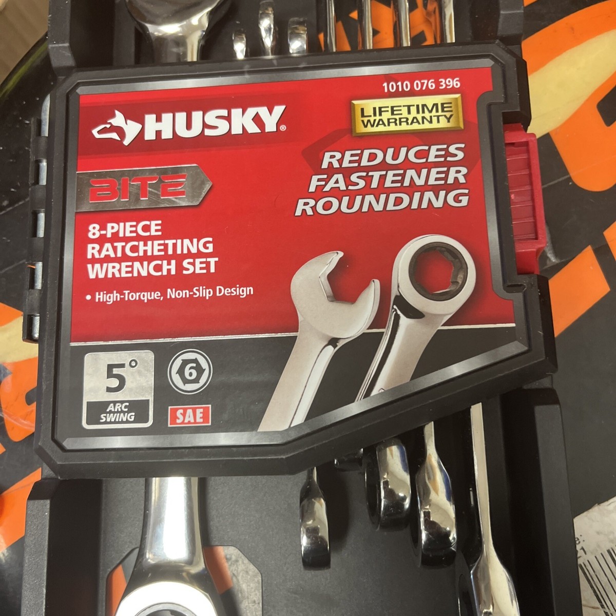 Husky 1010076396 8-Pc Ratcheting SAE BITE Combo Wrench Set 6-Pt