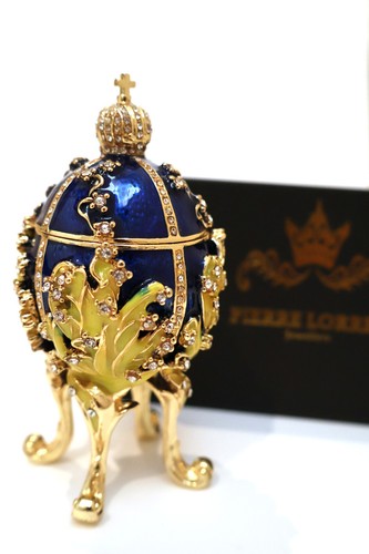 Royal Collection Faberge Imperial egg PLUS Faberge Egg Pendant Gold Swarovski - Picture 9 of 15