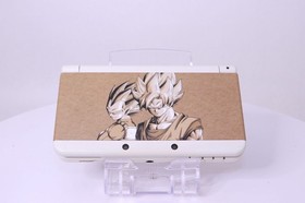 New Nintendo 3DS White [Rank : B] W/USB Cable