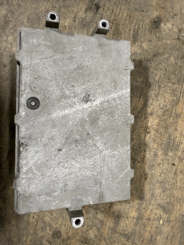 Dodge Durango 2000 módulo de control del motor V8 5,2 L PCM ECU ECM 56028900AD Foto 2 de 2