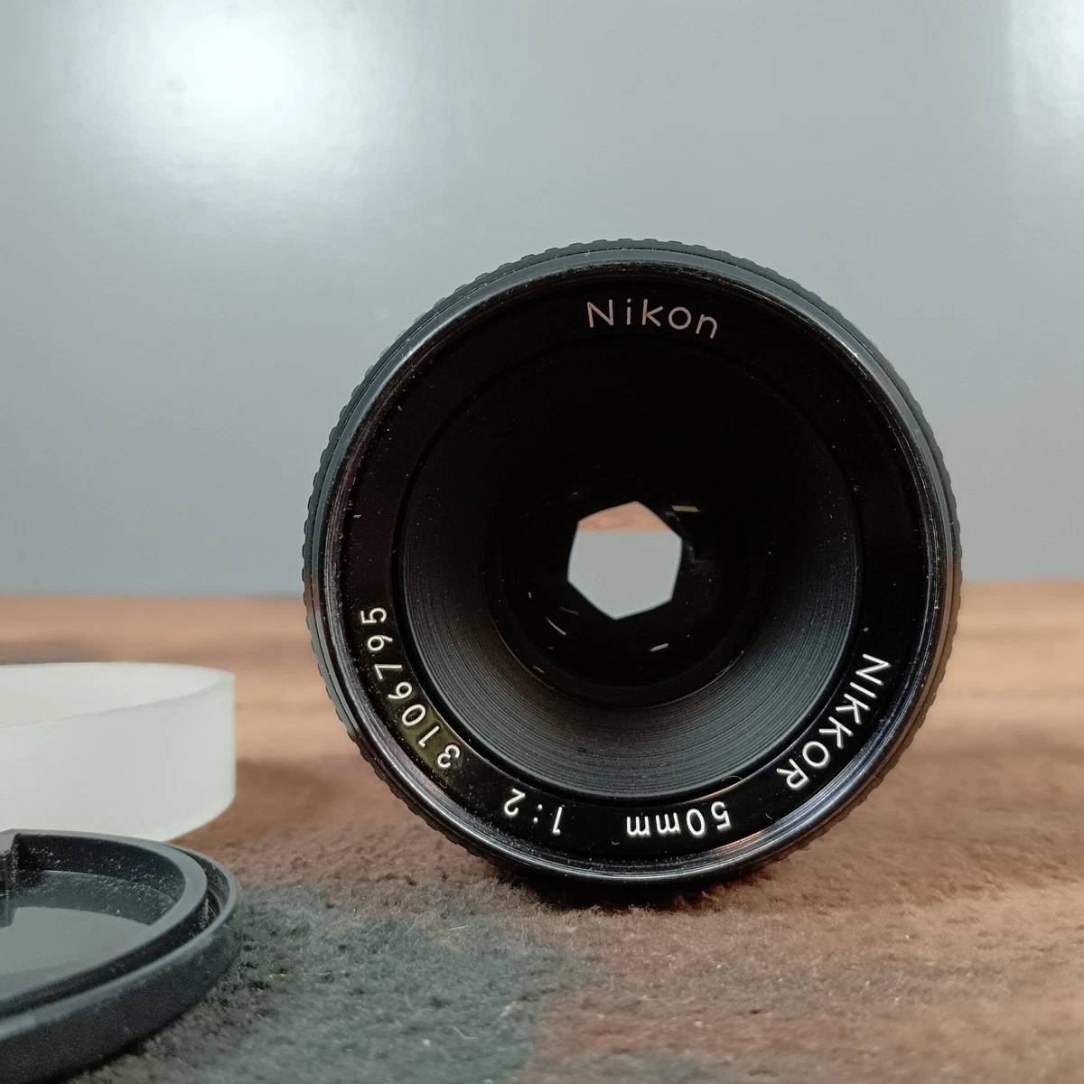 Nikon f2 NIKKOR 50mm レンズ付き 第120回：歴代「50mm F2」ニッコールレンズ4本の撮り味を楽しむ