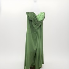 David  s Bridal Dress NWT, Original Price 130, please Read Description