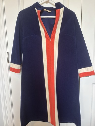 Vanity Fair Vintage Women's Robe Navy Red White Regular Size 10