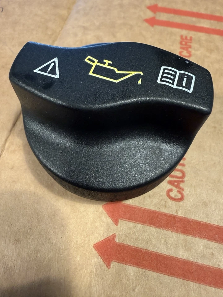 Mercedes-Benz C250 2012-2014 1,8 L tapa de llenado de aceite OEM Foto 2 de 3