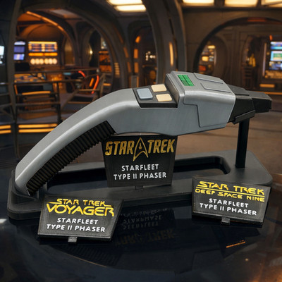 Star Trek Phaser Prop Replica Typ 2 ''Boomerang'' First Contact / DS9 / VOY