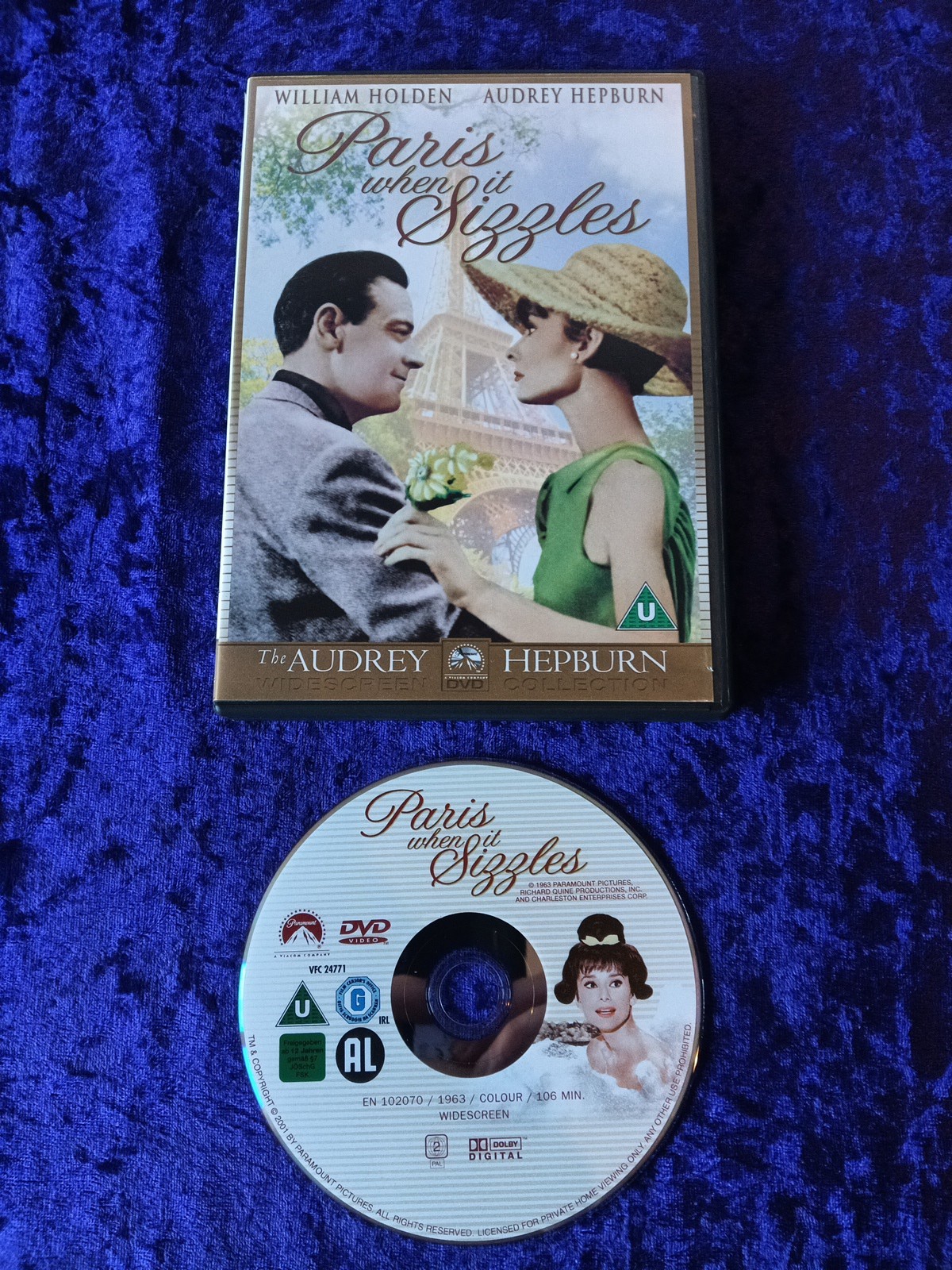 DVD PARIS WHEN IT SIZZLES WILLIAM HOLDEN AUDREY HEPBURN RICHARD QUINE UK R2