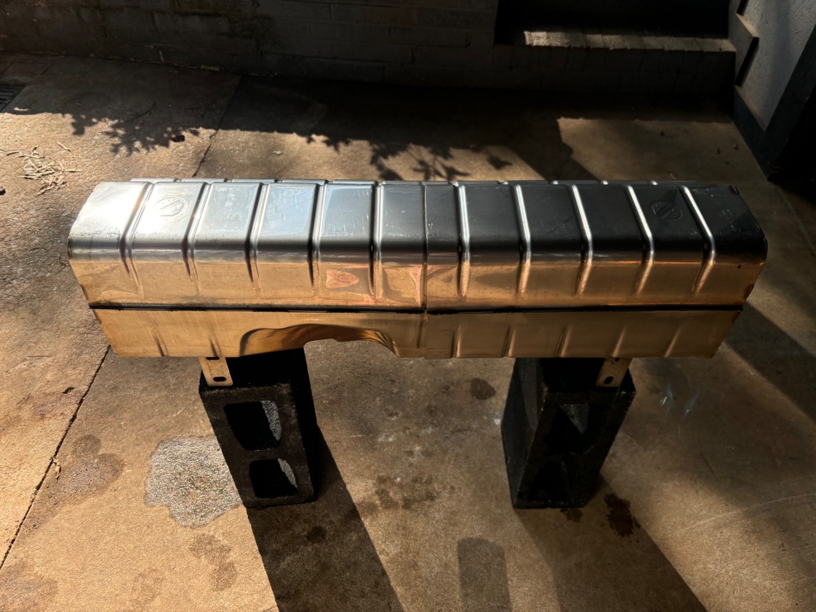 2006 ford GT Muffler