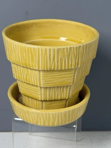 Vtg Mid-Century Yellow Basketweave Ceramic McCoy Pottery Flower Pot & Saucer 4”