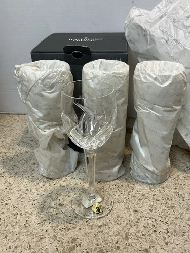 Set of 4 Vintage Waterford Crystal Lucerne Goblet 8 1/2” Tall Original Box NOS