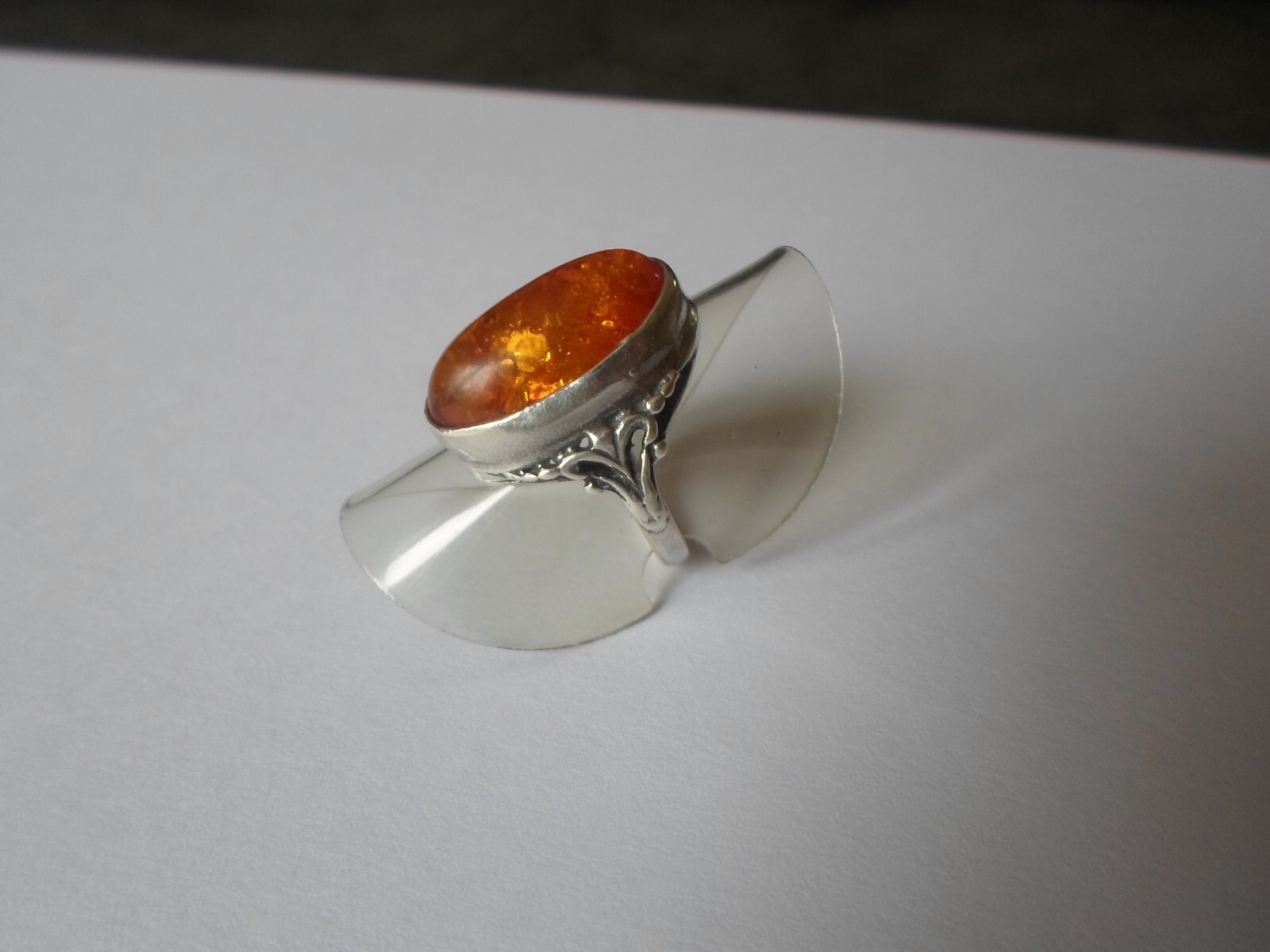 solid silver ring, amber shuttle, heart outline, … - image 7