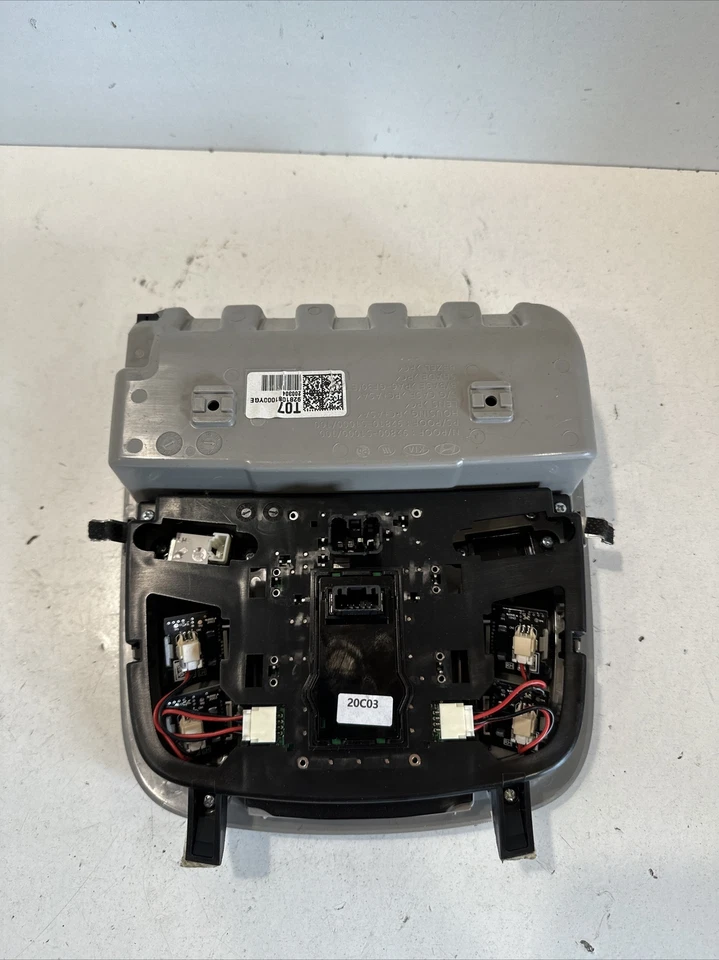 Hyundai Santa Fe Interior Reading Light Front 92810S1000 Genuine 2.2 Crdi 2020 - Image 3 of 4