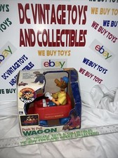 Vintage 1997 Geoffrey's World Giraffe Toys R Us Red Wagon Pull Toy W/ Rare Box