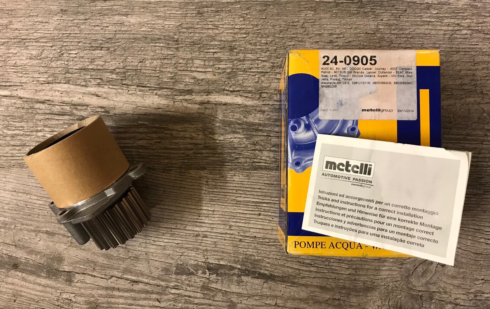 Pompe à eau Metelli 24-0905 pour Audi, VW, Seat et Skoda N8130