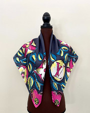Unisex Louis Vuitton Monogram Arty Flowers LV Logo Pink Gray Silk Scarf Wrap