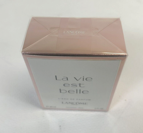 La Vie Est Belle by Lancome for Women L’ Eau de Parfum Spray 1 OZ - Picture 2 of 6