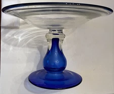 blown  glass centerpiece bowl  Blue hollow bubble pedestal & Blue rim 10.75"
