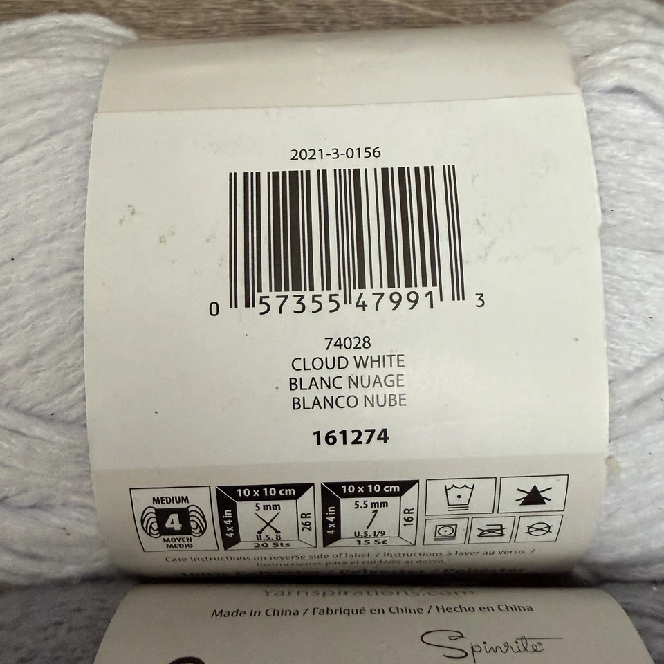 3 Bernat Bundle Up Yarn DISCONTINUED Colors 4.9oz Skeins 100% Polyester - Image 3 of 4