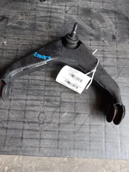 Brazo de control superior delantero 00-13 CHEVROLET SUBURBAN 2500 25905442 Foto 3 de 4