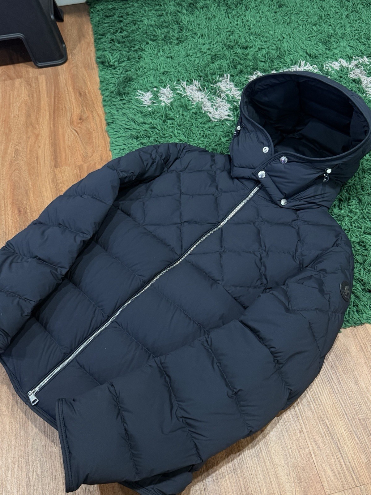 Moncler - Cecaud Giubbotto Puffer Jacket – Size M – PreOwned - Retails $2560+ - thumbnail 6