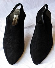 Beautiful VIA SPIGA sling back suede hill shoes in good condition Size 7 1/2 B