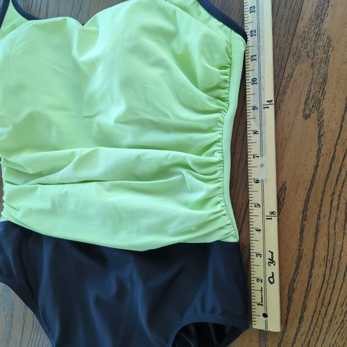 Trimshaper Women's one piece lime green black swimsuit size 14 ruched side - Picture 14 of 15