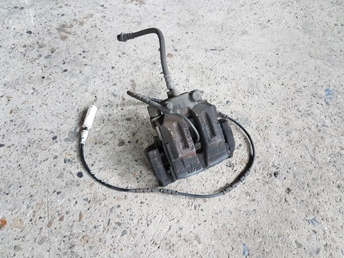 BMW 3er E90 E91 LCI Bremssattel mit Träger hinten rechts 42/20 6768698