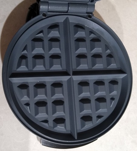 Oster Dura Ceramic Belgian Waffle Maker Stainless Steel Model CKSTWF1502-TECO - Picture 5 of 6