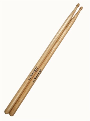 1 Pair DIMAVERY 7A Hickory Drumsticks